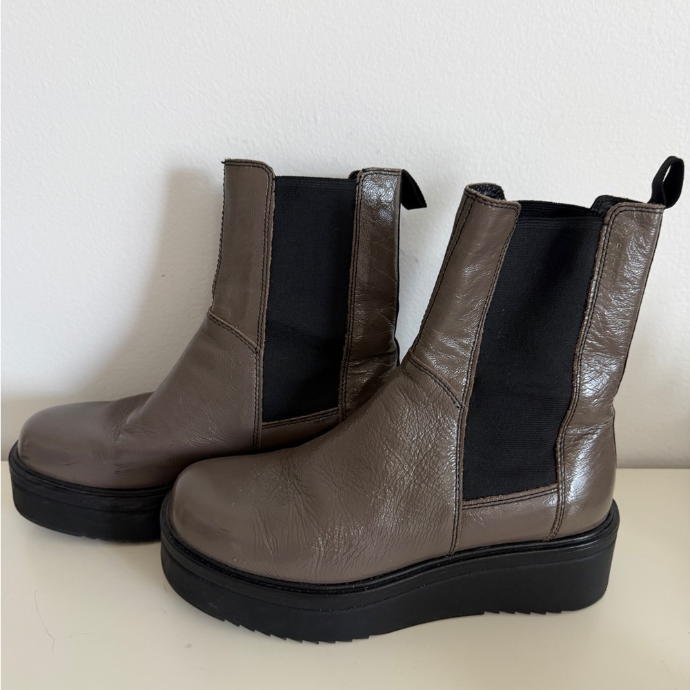 Chunky Sole Chelsea Ankle Boots in Taupe